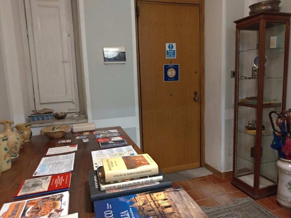 Il Genio Del Porto - Mabbonath B&B Palermo Exteriér fotografie